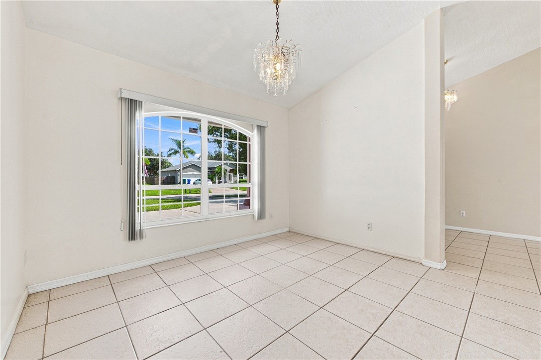 955 Riviera Avenue Sebastian, FL 32958 - Photo 16 of 34 Gallery Image 16