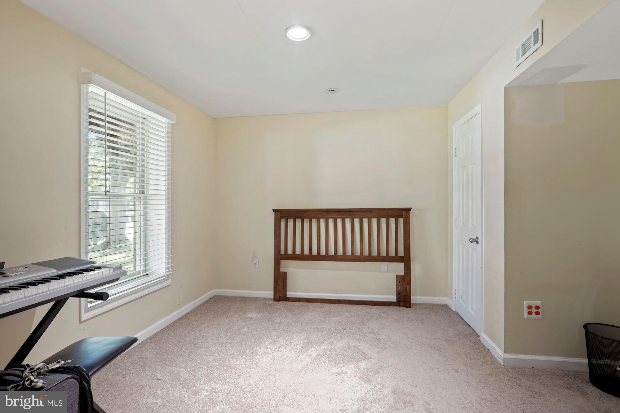 2206 Montgomery Street Silver Spring, MD 20910 - Photo 26 of 29 Gallery Image 26