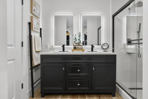 $624,999 | 701 37th Street, West Palm Beach, FL 33407