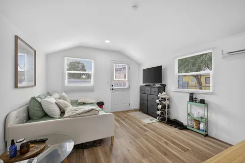 $624,999 | 701 37th Street, West Palm Beach, FL 33407