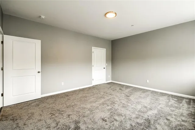 $2,150 | 9 Steele Boulevard, Unit 201, Berlin, CT 06037