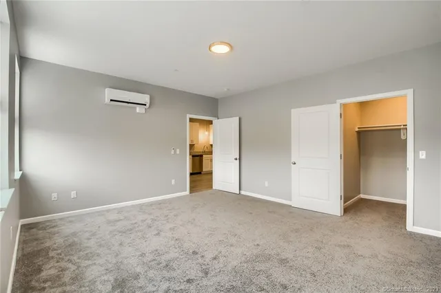 $2,150 | 9 Steele Boulevard, Unit 201, Berlin, CT 06037