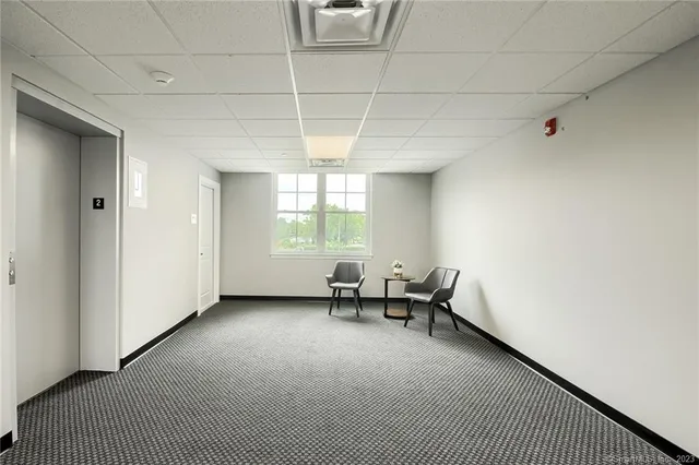 $2,150 | 9 Steele Boulevard, Unit 201, Berlin, CT 06037