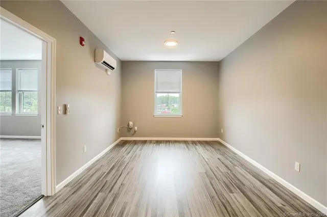 $2,150 | 9 Steele Boulevard, Unit 201, Berlin, CT 06037