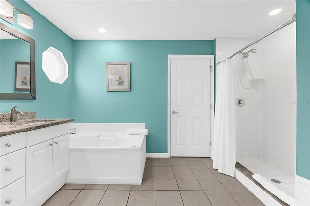 $2,624,000 | 2300 Avenue B, Bradenton Beach, FL 34217