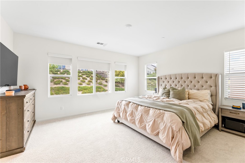 39490 Verbena Way Temecula, CA 92591 - Photo 31 of 70 Primary