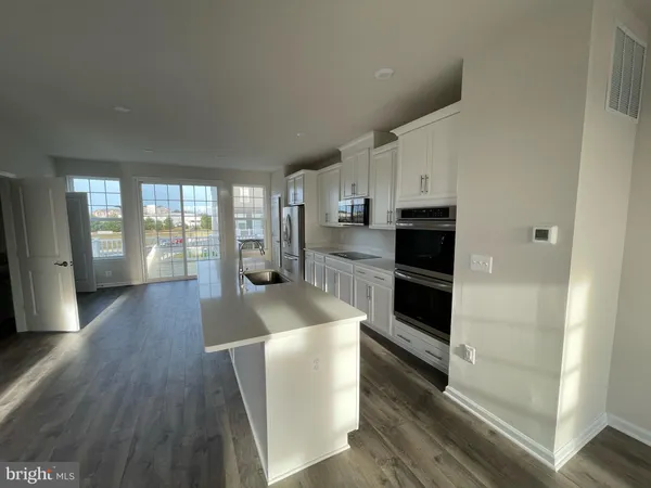 $2,700 | 1834 Briscoe Lane, Fredericksburg, VA 22401