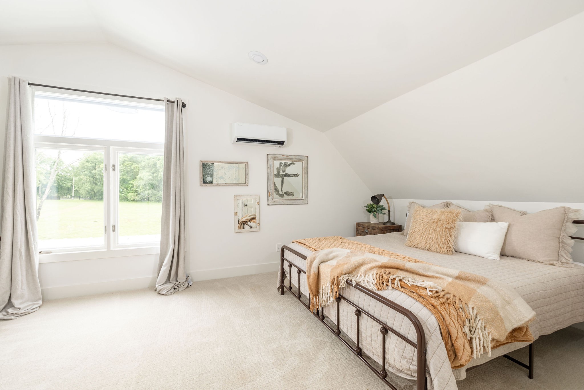 3309 Blazer Road Franklin, TN 37064 - Photo 16 of 32 a spacious bedroom with a bed and a large window