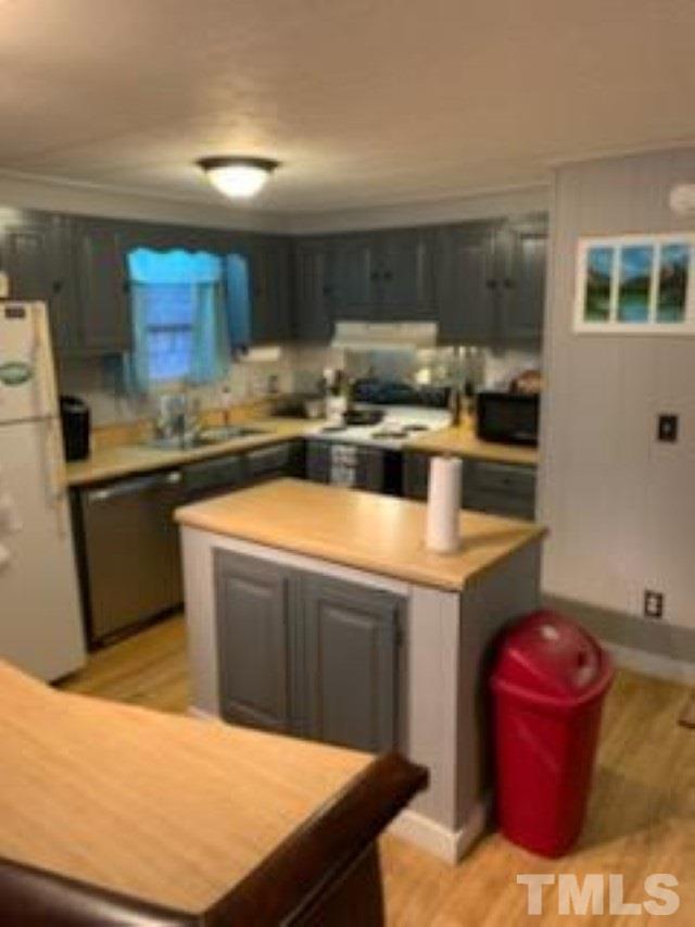 4017 Watkins Road Raleigh, NC 27616 - Photo 5 of 11