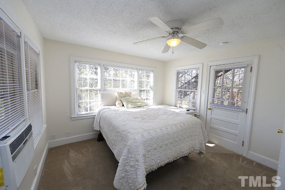 2713 Vanderbilt Avenue Raleigh, NC 27607 - Photo 14 of 30
