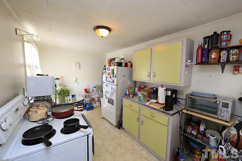2713 Vanderbilt Avenue Raleigh, NC 27607 - Photo 26 of 30