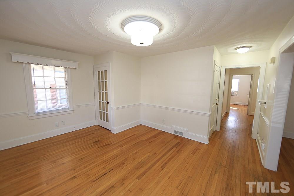 2713 Vanderbilt Avenue Raleigh, NC 27607 - Photo 6 of 30