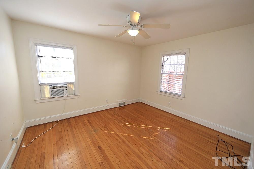 2713 Vanderbilt Avenue Raleigh, NC 27607 - Photo 10 of 30