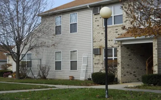 $535 | 812 Pro Drive, Celina, OH 45822