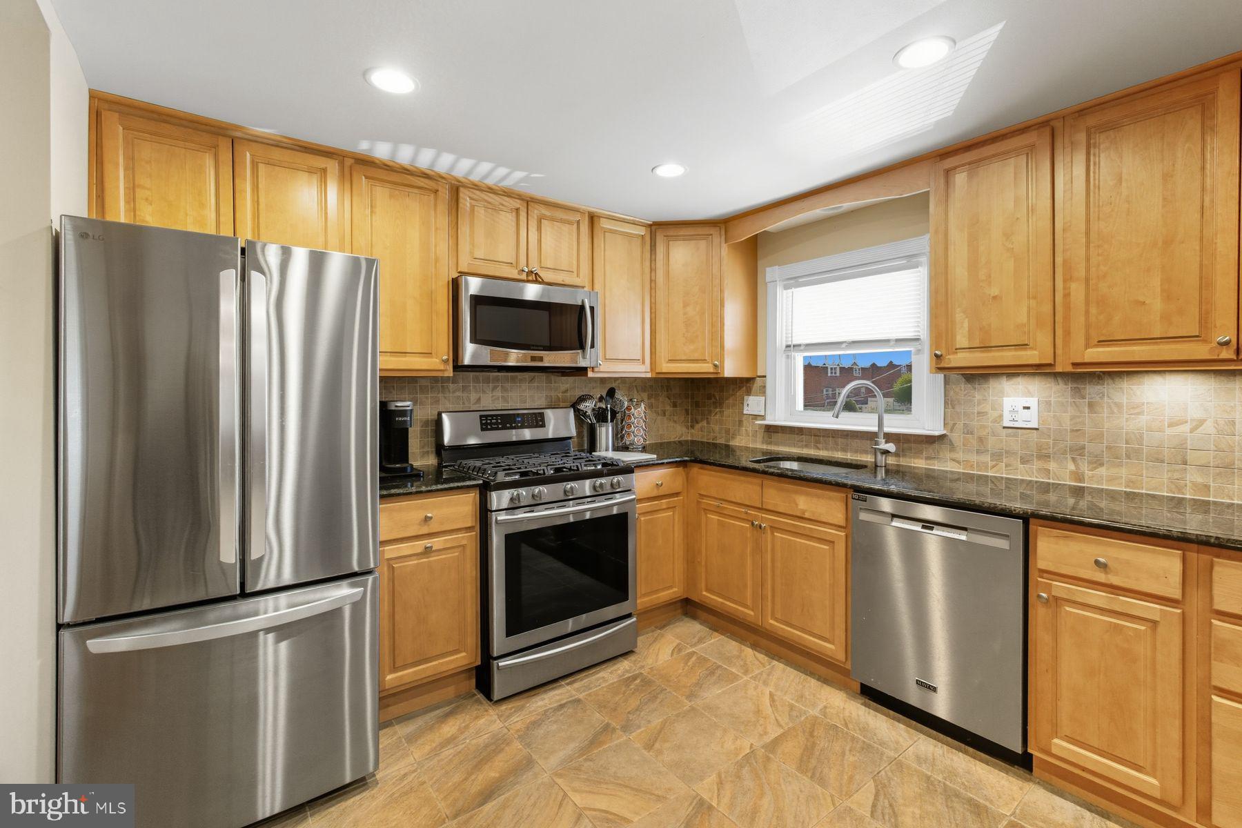 706 Hagner Street Philadelphia, PA 19128 - Photo 15 of 42