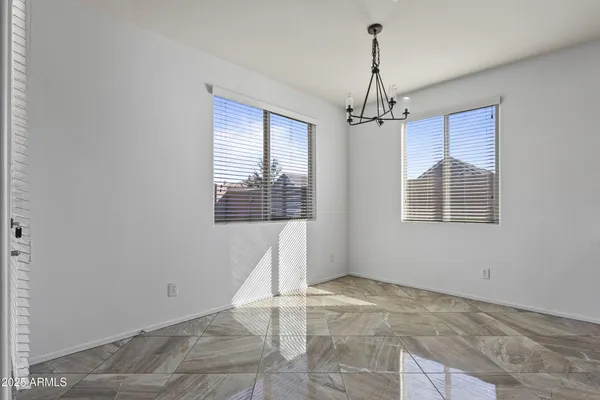 $453,900 | 7311 North 90th Avenue, Glendale, AZ 85305