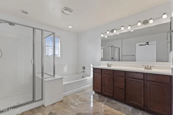 $453,900 | 7311 North 90th Avenue, Glendale, AZ 85305