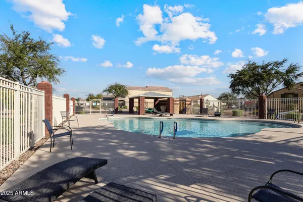 $453,900 | 7311 North 90th Avenue, Glendale, AZ 85305