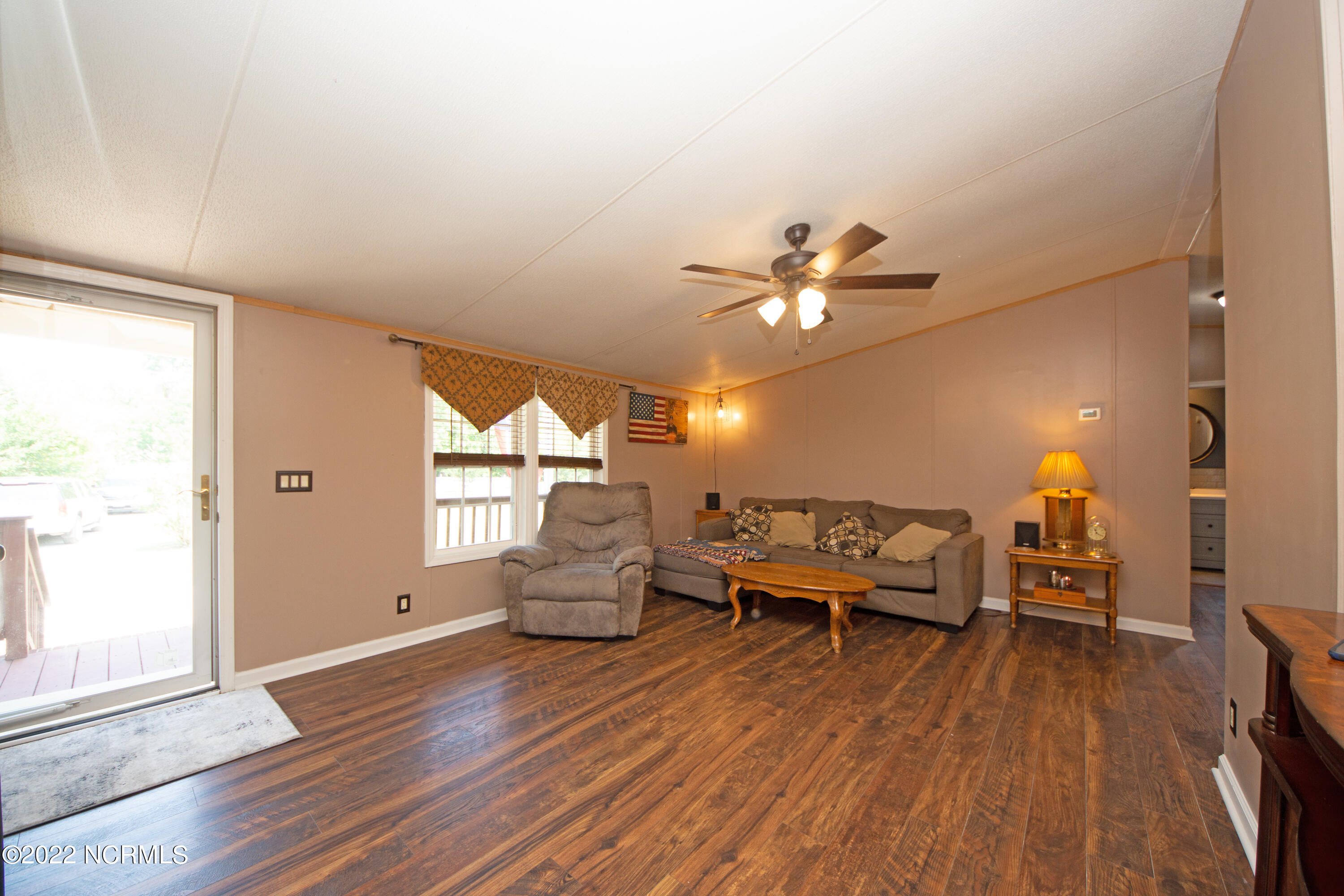 1552 Antioch Road New Bern, NC 28560 - Photo 10 of 46 DSC03419
