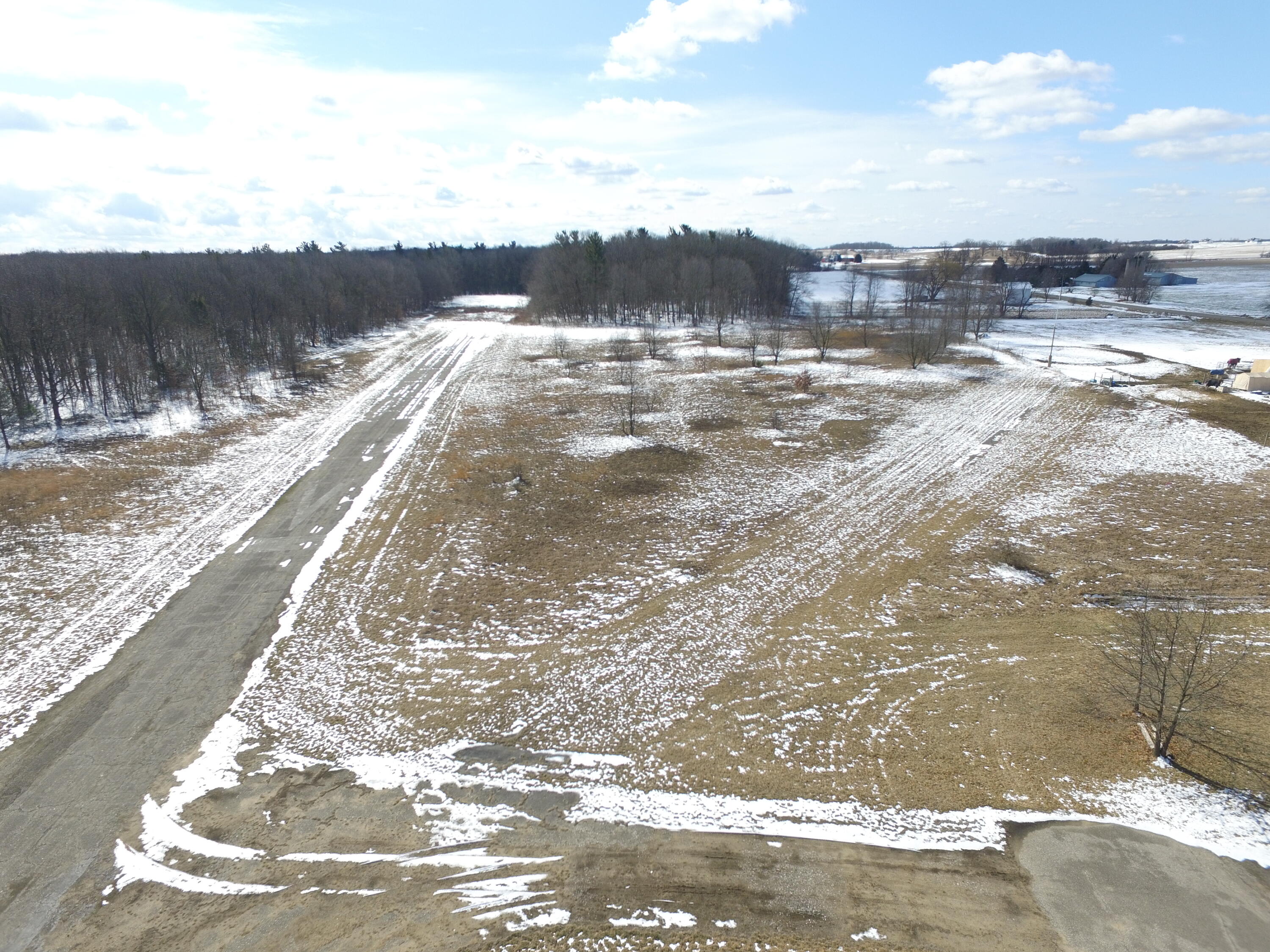 10756 Sikkenga Road Montague, MI 49437 - Photo 17 of 39 DJI_0002