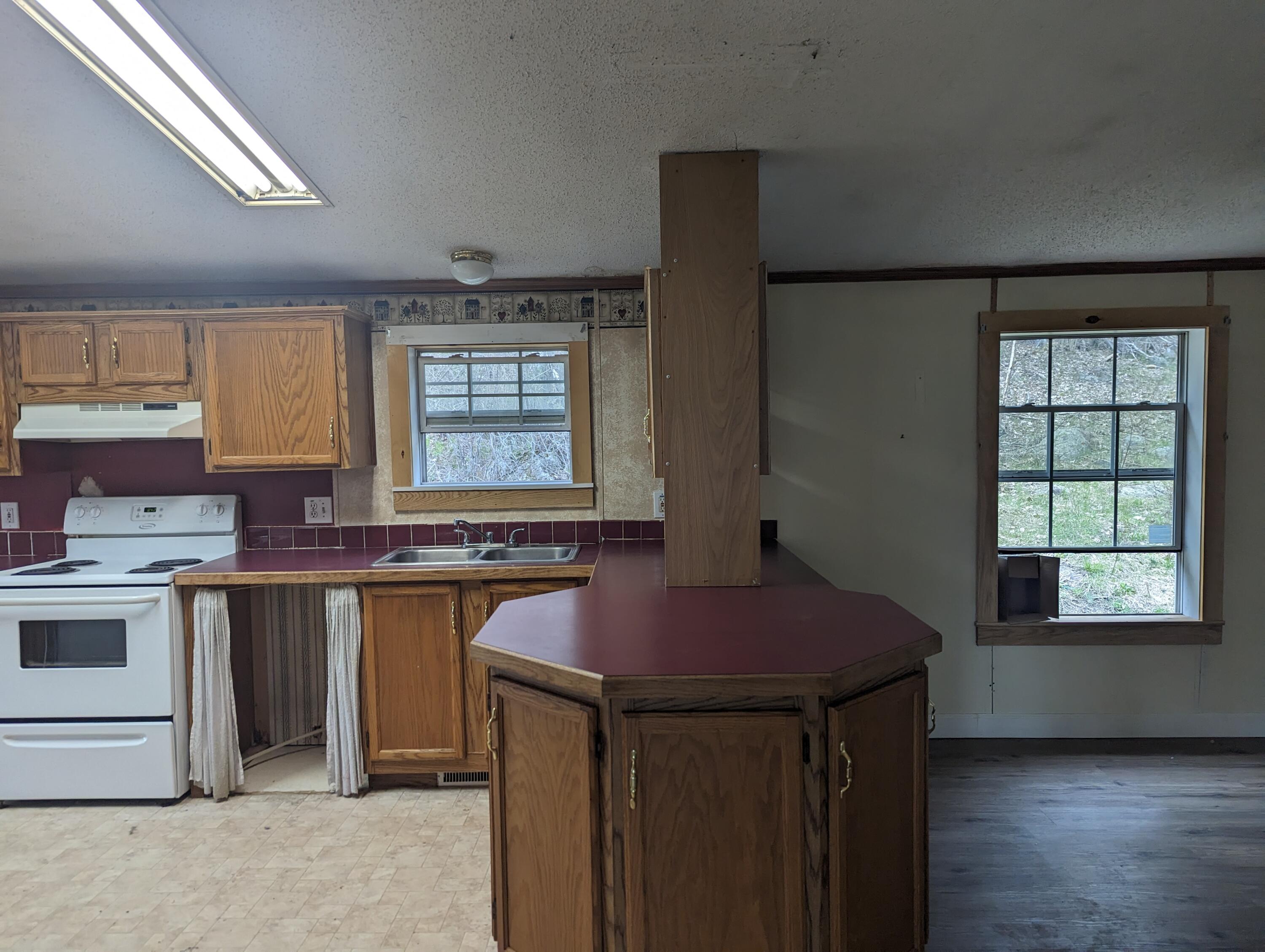 28 Barton Hill Road Witherbee, NY 12998 - Photo 8 of 29 Gallery Image 8