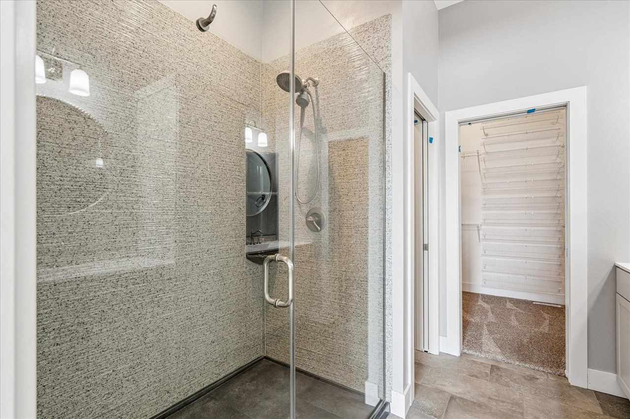 9243 Feather Ridge Pass Cedar Rapids, IA 52411 - Photo 19 of 48 Gallery Image 19