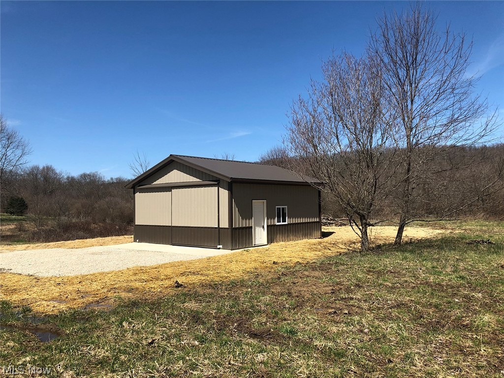 3537 Roswell Road Northwest Carrollton, OH 44615 - Photo 12 of 20
