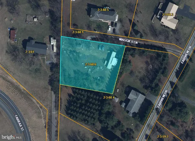 $130,000 | 49 Maggie's Lane, Berkeley Springs, WV 25411