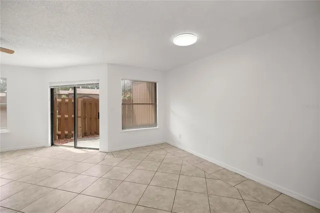 $179,000 | 2701 Northeast 10th Street, Unit 403, Ocala, FL 34470