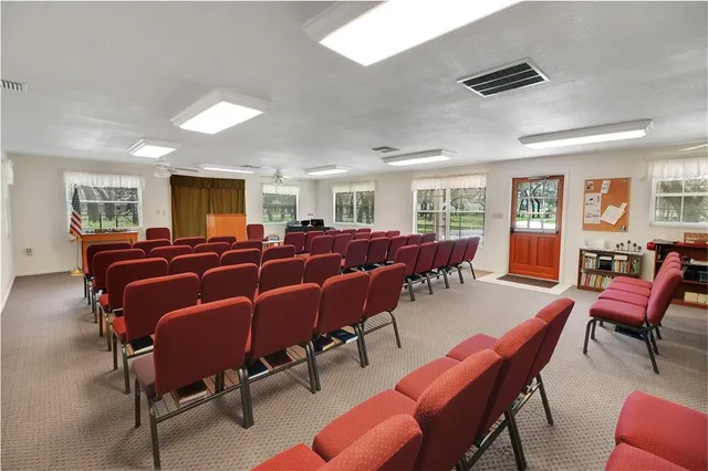 $599,900 | 2901 Griffin View Drive, Lady Lake, FL 32159