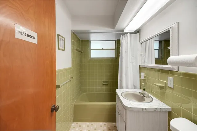 $599,900 | 2901 Griffin View Drive, Lady Lake, FL 32159