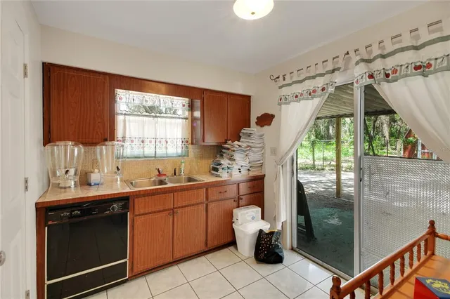 $599,900 | 2901 Griffin View Drive, Lady Lake, FL 32159