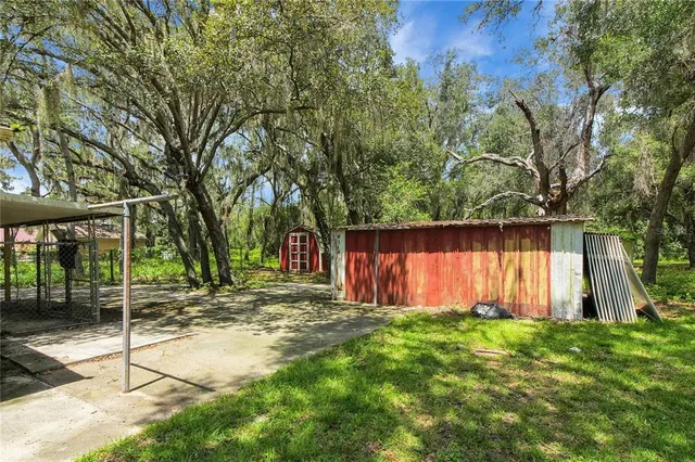 $599,900 | 2901 Griffin View Drive, Lady Lake, FL 32159