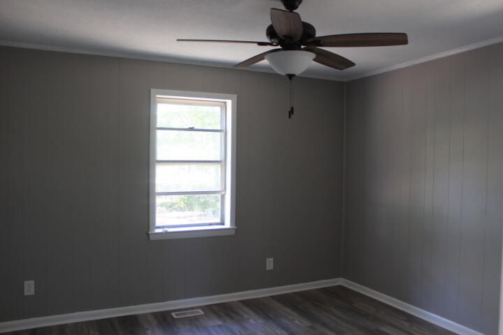 196 Johnson Street Rainsville, AL 35986 - Photo 15 of 21 IMG_1897