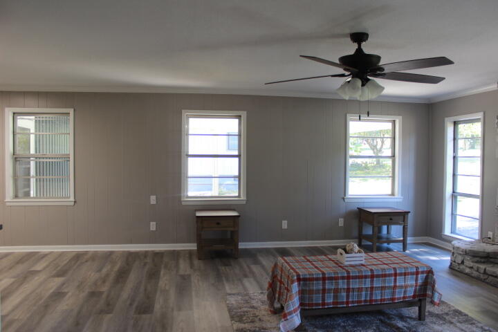 196 Johnson Street Rainsville, AL 35986 - Photo 8 of 21 IMG_1901