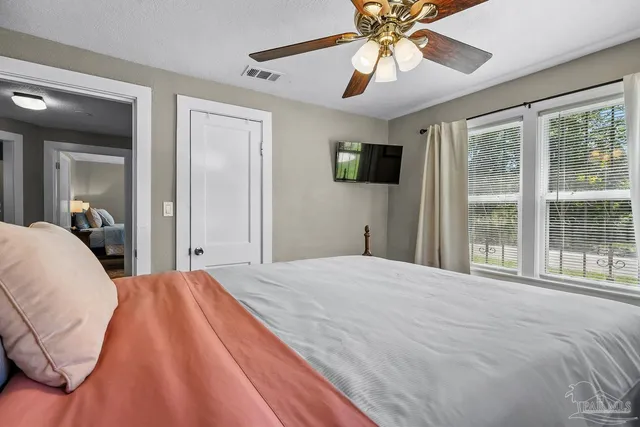 $260,000 | 1000 West Lee Street, Pensacola, FL 32501