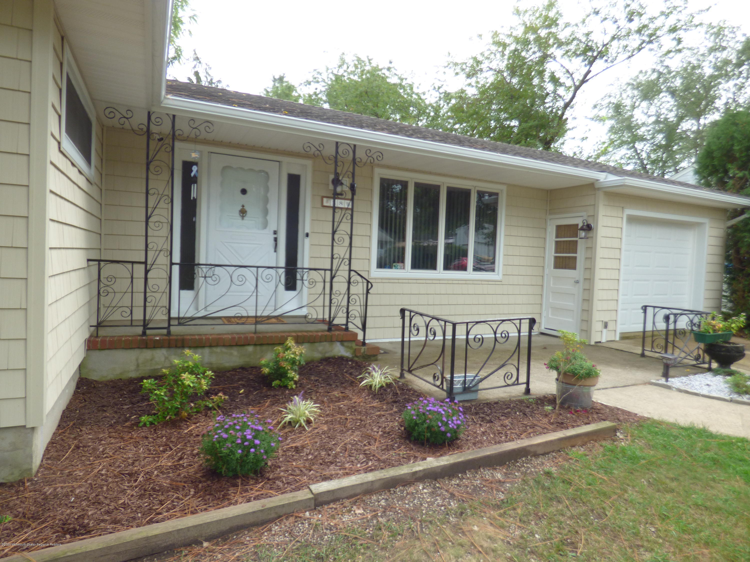28 Jumping Brook Road Neptune Township, NJ 07753 - Photo 4 of 39 P1050281
