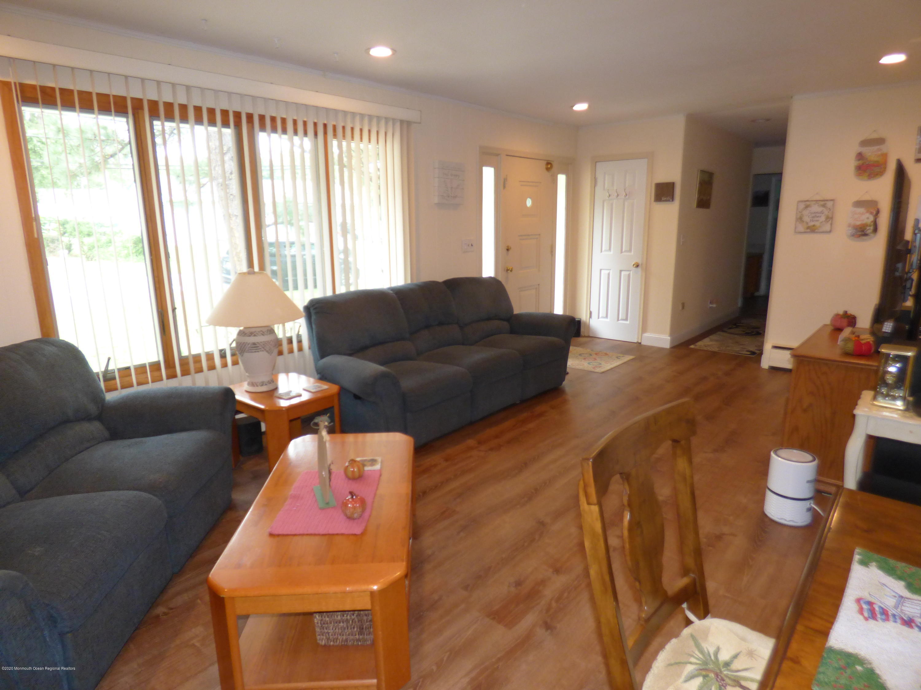 28 Jumping Brook Road Neptune Township, NJ 07753 - Photo 8 of 39 P1050203