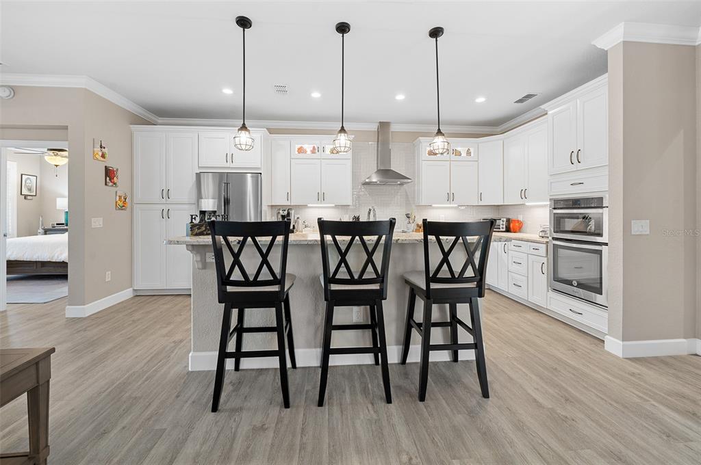 9051 Southwest 70th Loop Ocala, FL 34481 - Photo 4 of 32 Gallery Image 4
