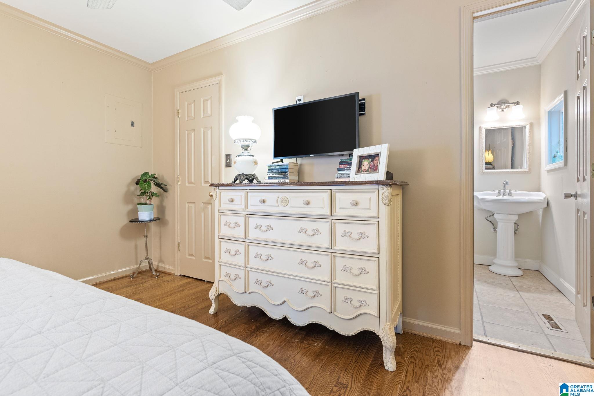 204 Theda Street Birmingham, AL 35209 - Photo 18 of 29