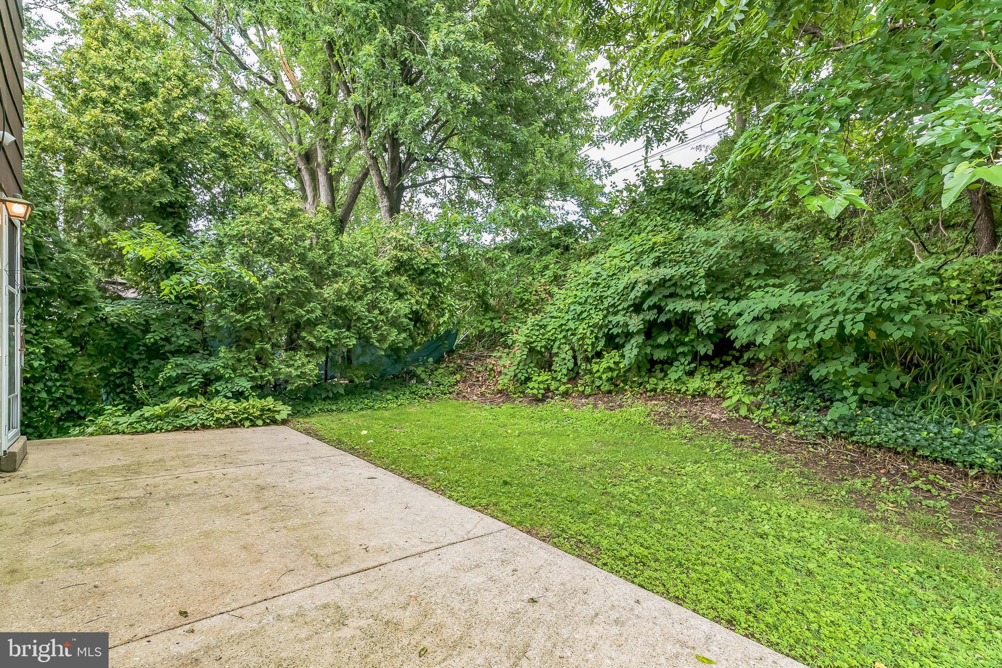133 Lewis Road Havertown, PA 19083 - Photo 32 of 33 a view of an outdoor space and a yard