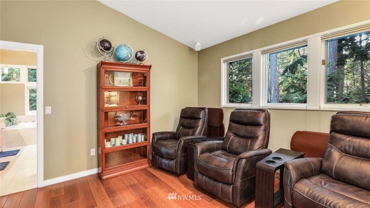 13908 Rosario Road Anacortes, WA 98221 - Photo 12 of 40 Gallery Image 12