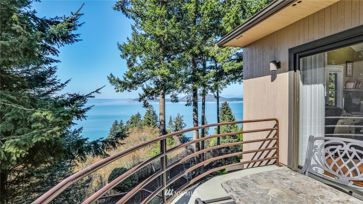 13908 Rosario Road Anacortes, WA 98221 - Photo 19 of 40 Gallery Image 19