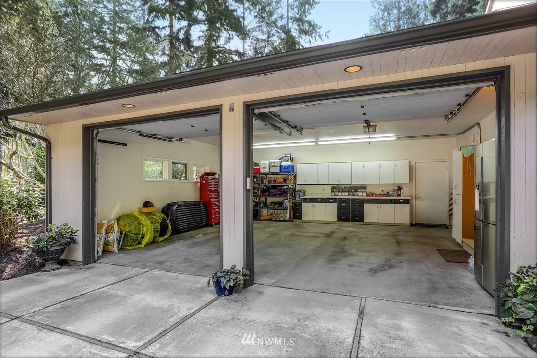 13908 Rosario Road Anacortes, WA 98221 - Photo 30 of 40 Gallery Image 30