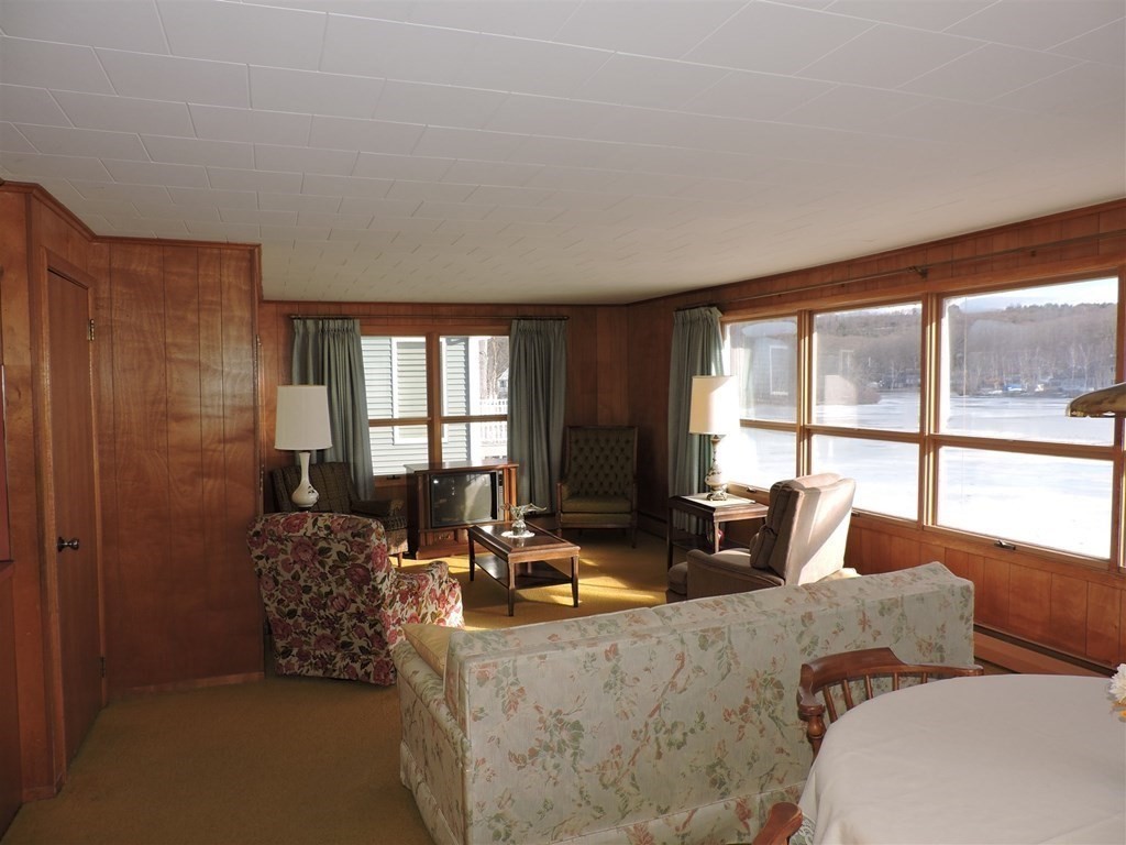 65 Bates Point Road Webster, MA 01570 - Photo 20 of 42