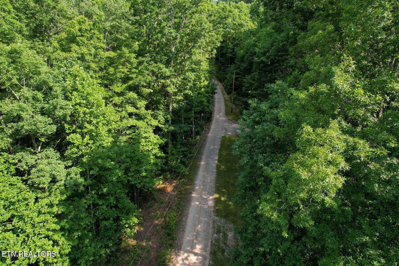 529 Hunley Road Speedwell, TN 37870 - Photo 24 of 26 arielhunley3