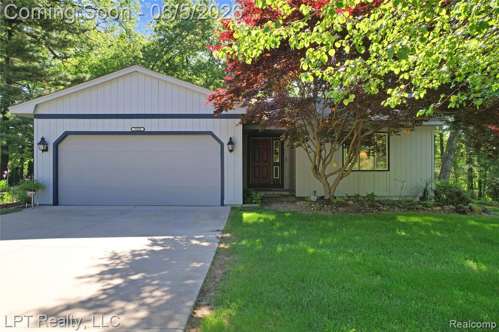 5236 Schlenker Road Pinckney, MI 48169 - Photo 3 of 50