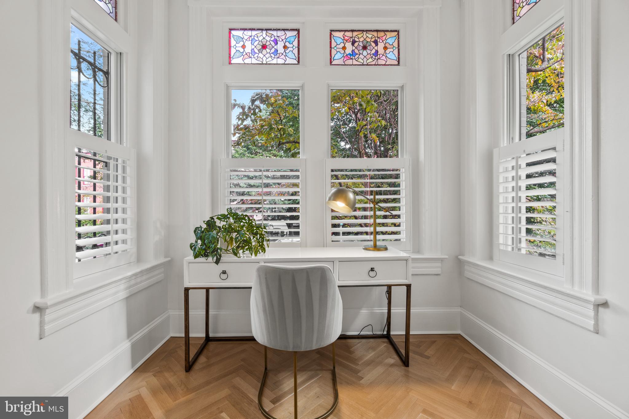 115 5th Street Southeast Washington, DC 20003 - Photo 10 of 35 Gallery Image 10