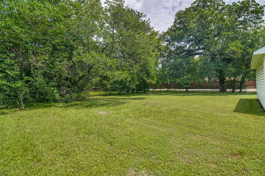 1026 South Sam Houston Road Mesquite, TX 75149 - Photo 31 of 39
