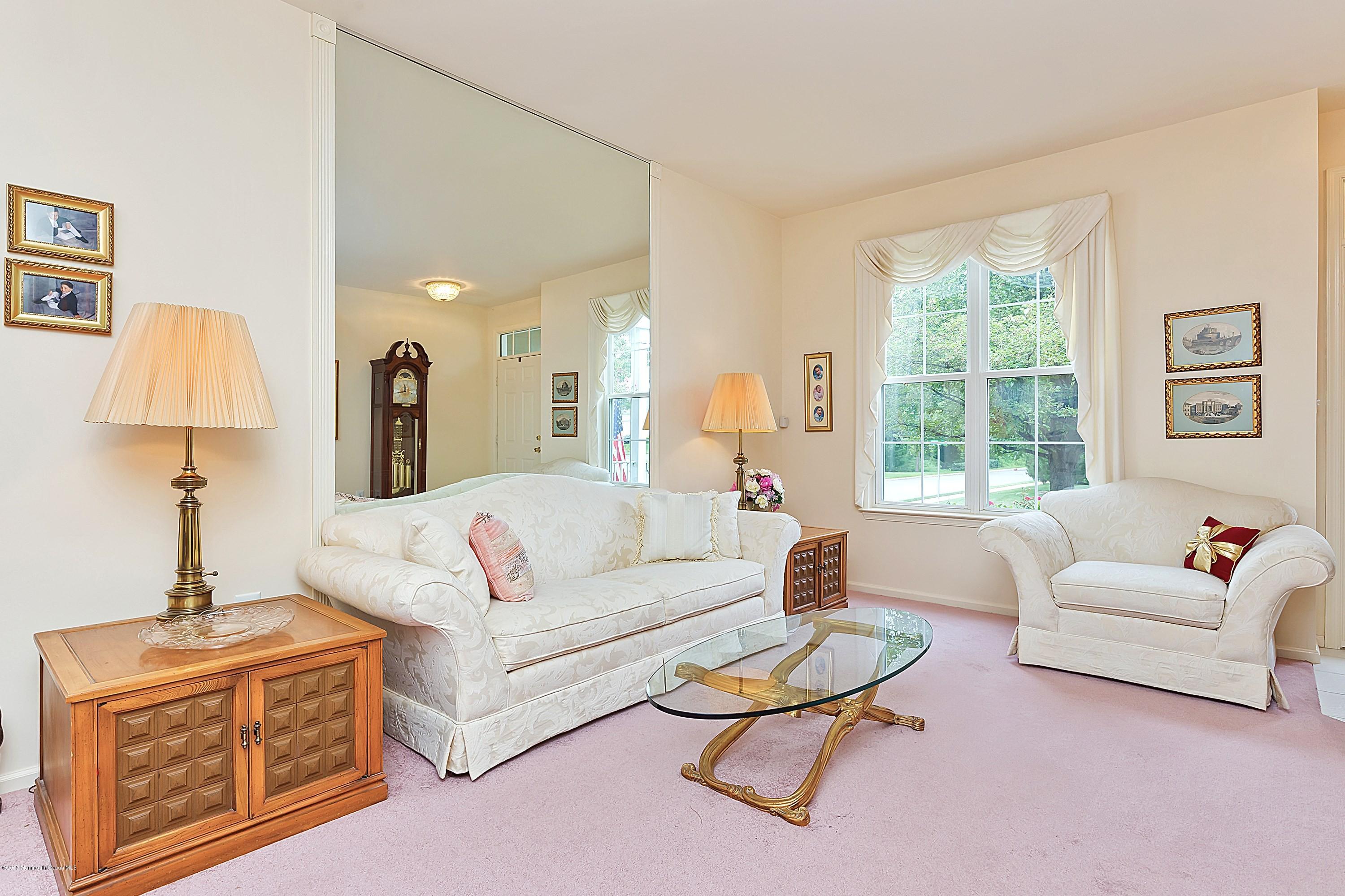 2 Ireton Key Colts Neck, NJ 07722 - Photo 13 of 43 008-176152-IMG_3677_3471813